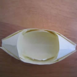 儿童乌篷船的折法图解 怎么折纸乌篷船的方法
