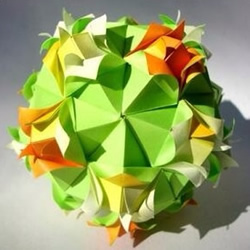 立体花球的折法图解 手工折纸立体花球的方法